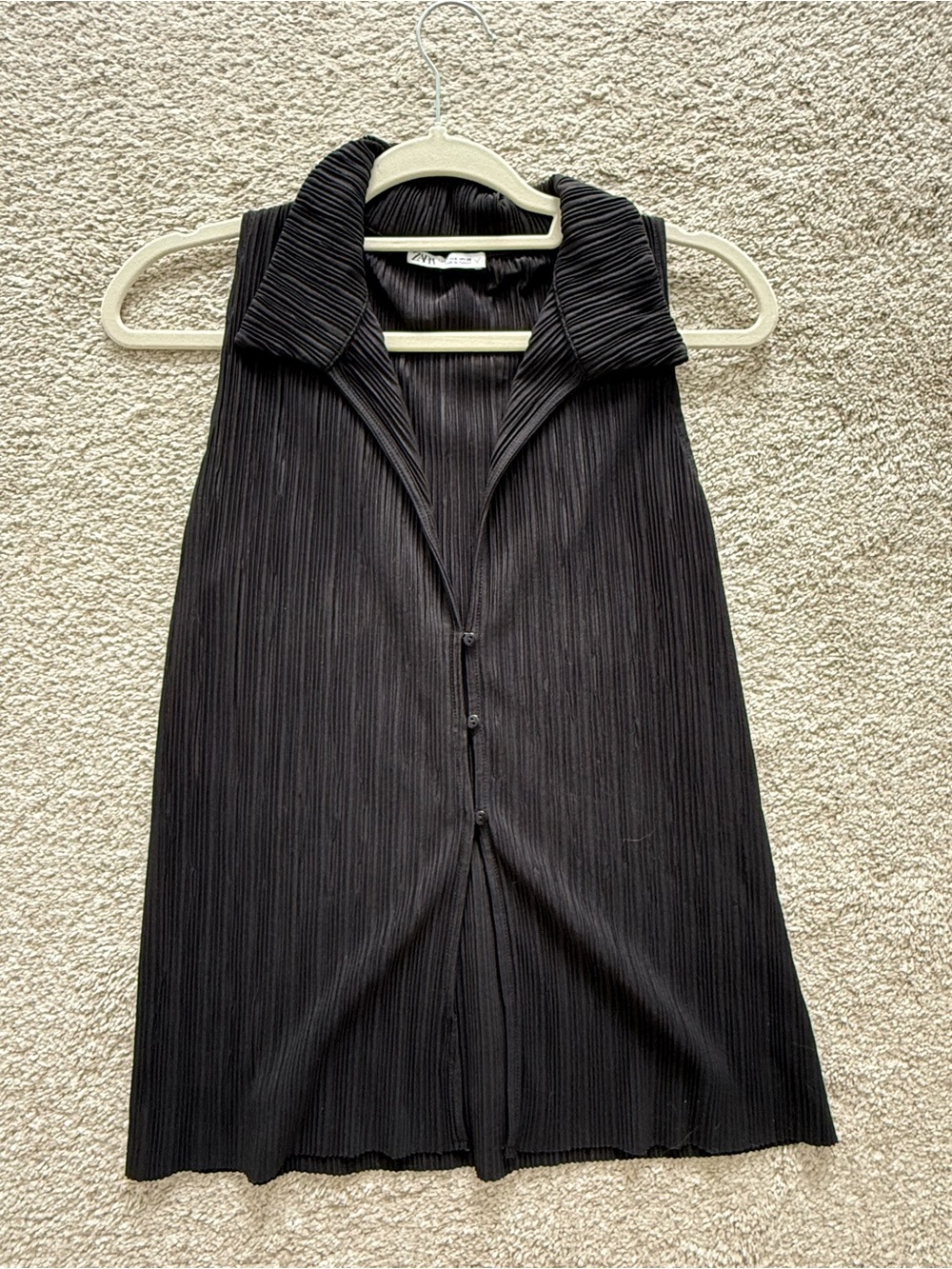 Zara Black Pleated Collared Sleeveless Tank
